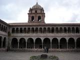 [Photo of Convento de Santo Domingo courtyard]