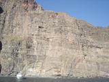 [Photo of cliffs of Los Gigantes]