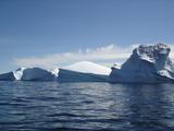 [Photo of icebergs]