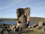 [Photo of chullpa]