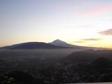 [Photo of La Laguna and El Teide]
